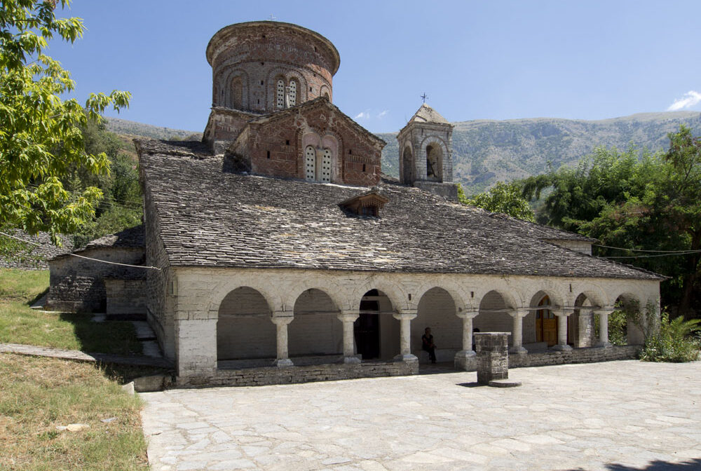 Legend has it, that the church of the Dormition of the Virgin Mary in the village of Labovë was built by the Byzantine Emperor Justinian I. in the 6th century. It is believed he has even married there and also donated a splinter from the cross of Jesus to the shrine.